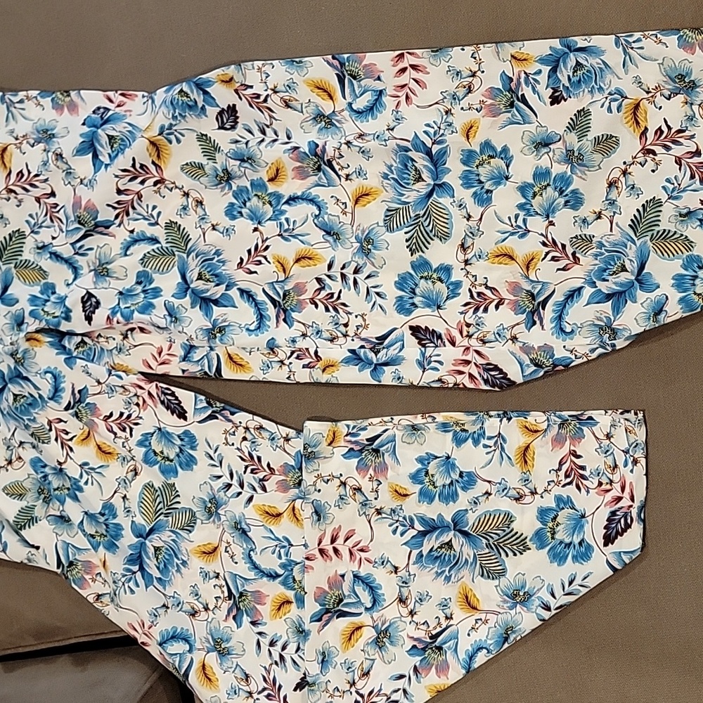 Juniors Jumpsuit - Picture 3 of 5